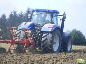 New Holland T7060 & Pottinger Servo 35S.