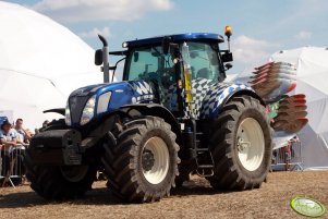 New Holland T7.270 z pługiem Kverneland