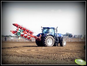 New Holland T7.270