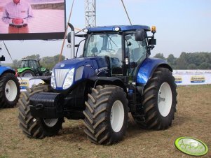 New Holland T7.270