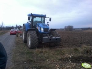 New Holland T7540