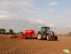 New Holland T8020