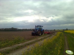 New Holland T8030