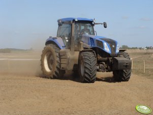 New Holland T8.300