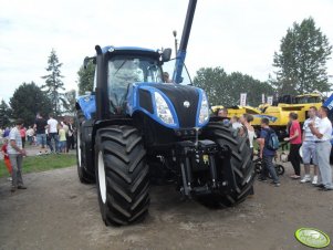 New Holland T8.300