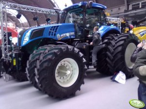 New Holland T8.390