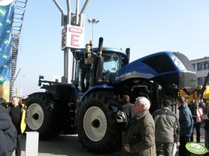 New Holland T9.505