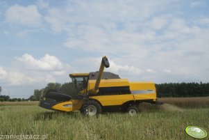 New Holland TC 5070 