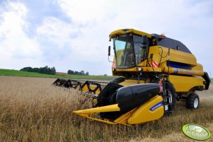 New Holland TC 5070