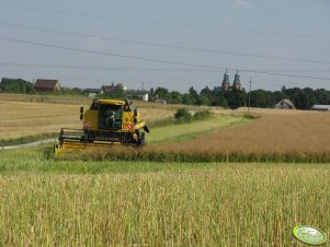 New Holland TC 5070