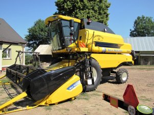 New Holland TC 5070