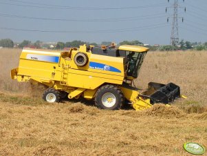 New Holland TC 56