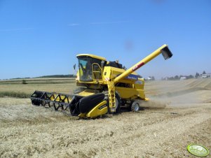 New Holland TC 56