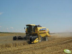 New Holland TC 56