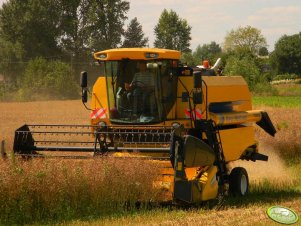 New Holland TC5050