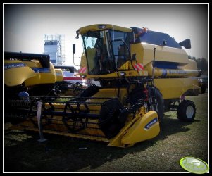 New Holland TC5070