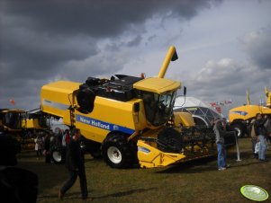 New Holland TC5080