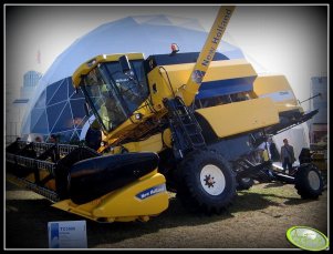 New Holland TC5080