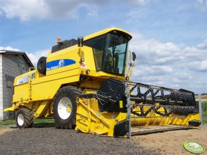 New Holland TC56