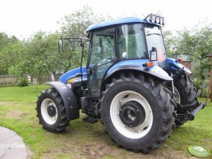 New Holland TD 5050