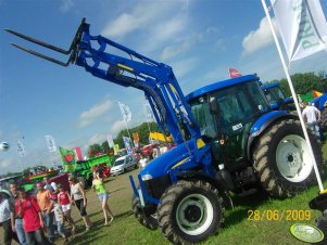 New Holland TD50*0