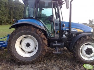 New Holland TD5010