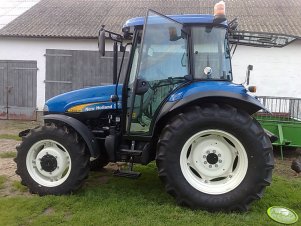 New Holland TD5010