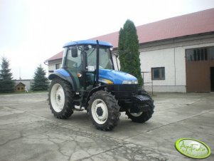 New Holland TD5020