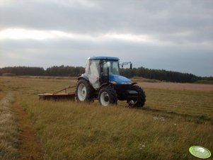 New Holland TD5030