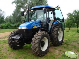 New Holland TD5030