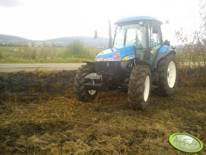 New Holland TD5030