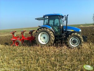 New Holland TD5040 + IBIS M 2+1