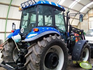 New Holland TD5040