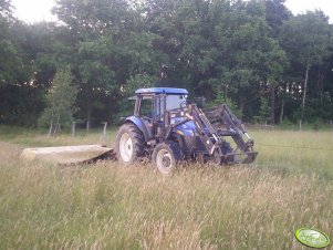 New Holland TD5050 + Vicon