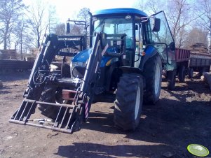 New Holland TD5050