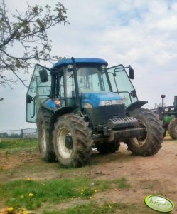 New Holland TD5050