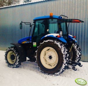 New Holland TD5050