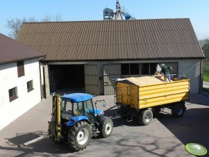 New holland TD70D + wielton 12 ton