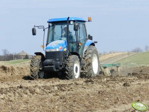 New holland TD70D