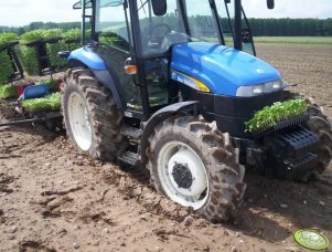 New Holland TD70D 