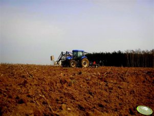 New Holland TD80D Plus + Talerzówka