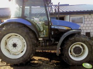 New Holland TD80D Plus