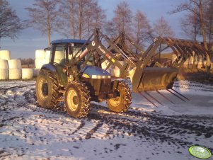 New Holland TD80D Plus