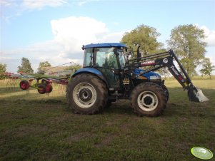 New Holland TD80D Plus