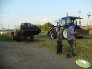 New Holland TD80D + Tur + spychacz + JCB 530