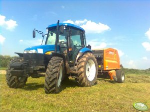 New Holland TD80D + Warfama Z-543