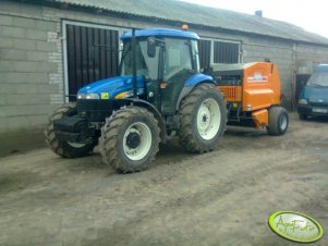New Holland TD80D + Warfama 