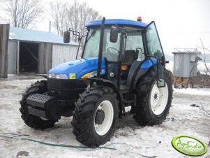 New Holland TD80D