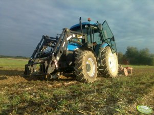 New Holland TD80D 