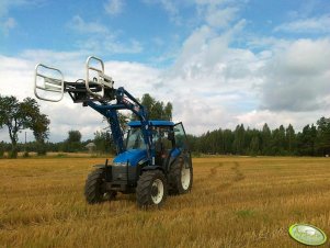 New Holland TD80D